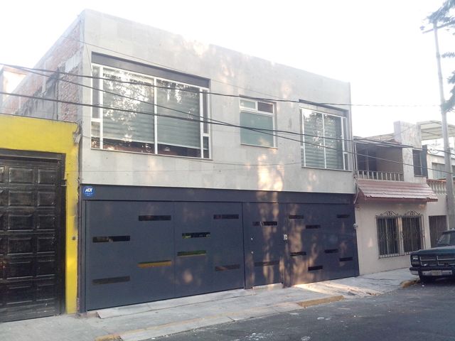 Fachada de casa remodelada